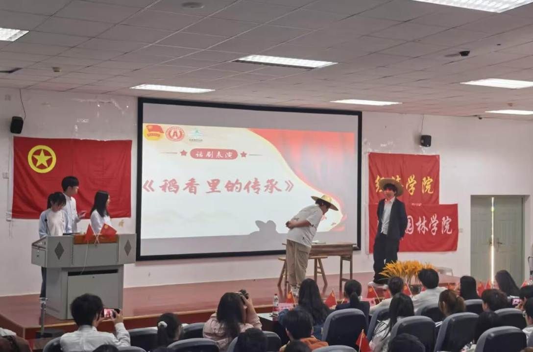 FDA235C4912D89A47A14C6ECAF50C469